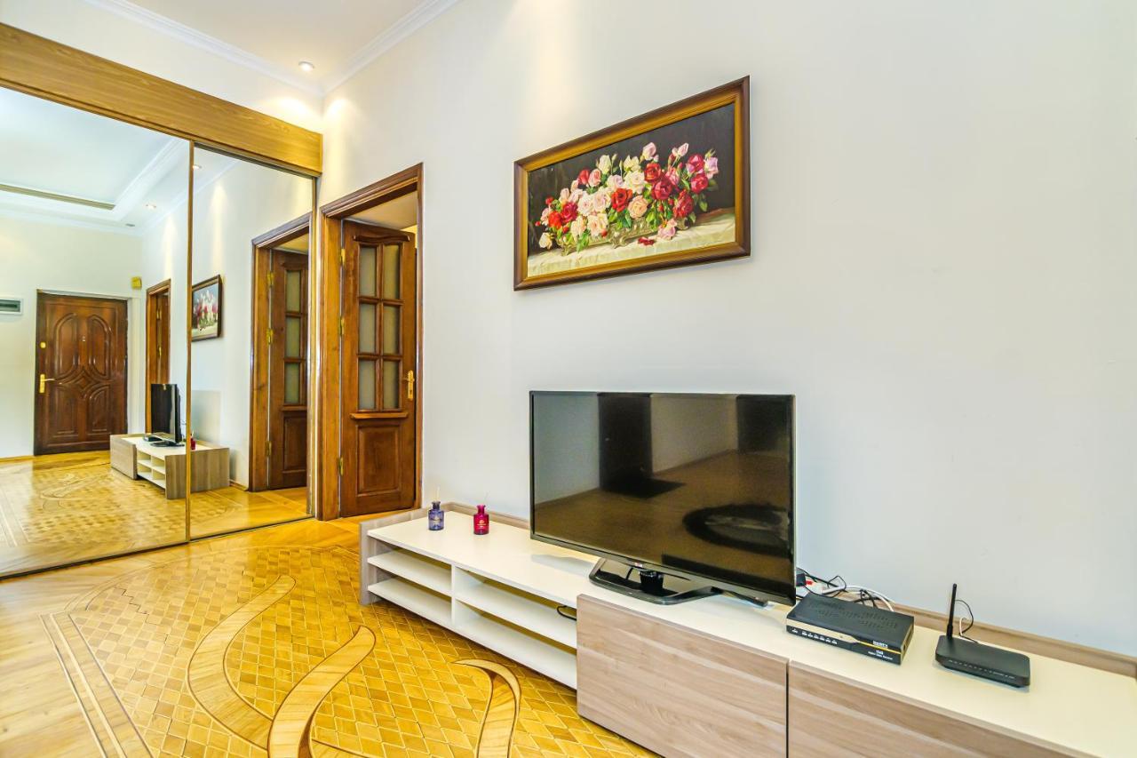 M Estate 4 room (015) Baku Exterior foto